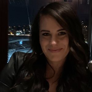 Meet your Posher, Kristin